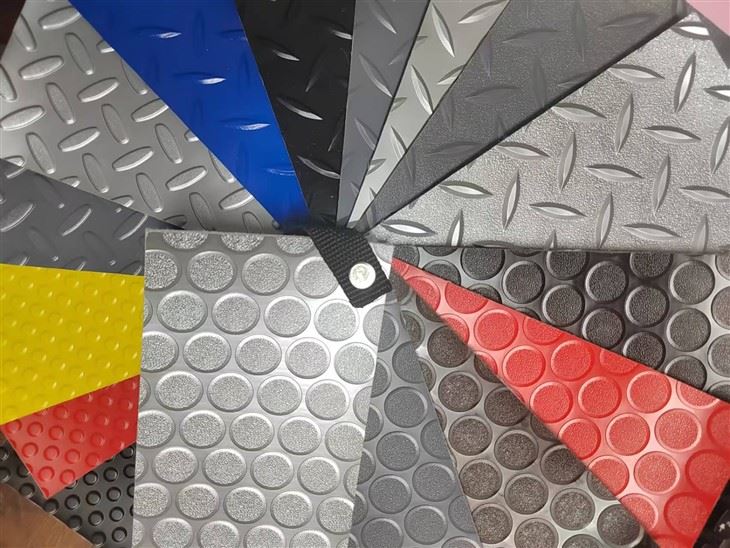 Non-Slip Diamond Plate PVC Floor Mat